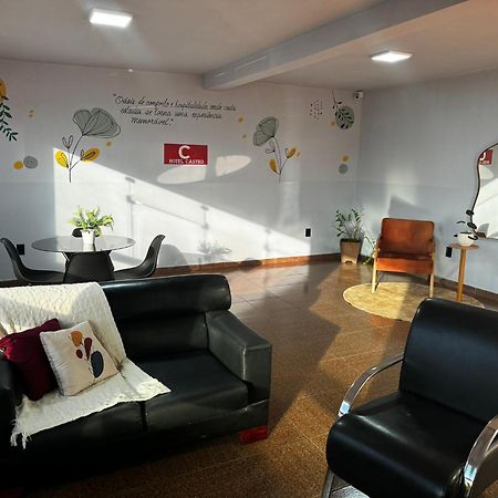 Hotel Castro Итумбиара Экстерьер фото