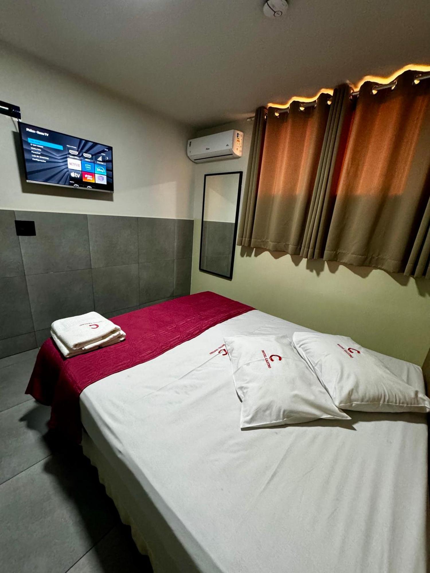 Hotel Castro Итумбиара Экстерьер фото